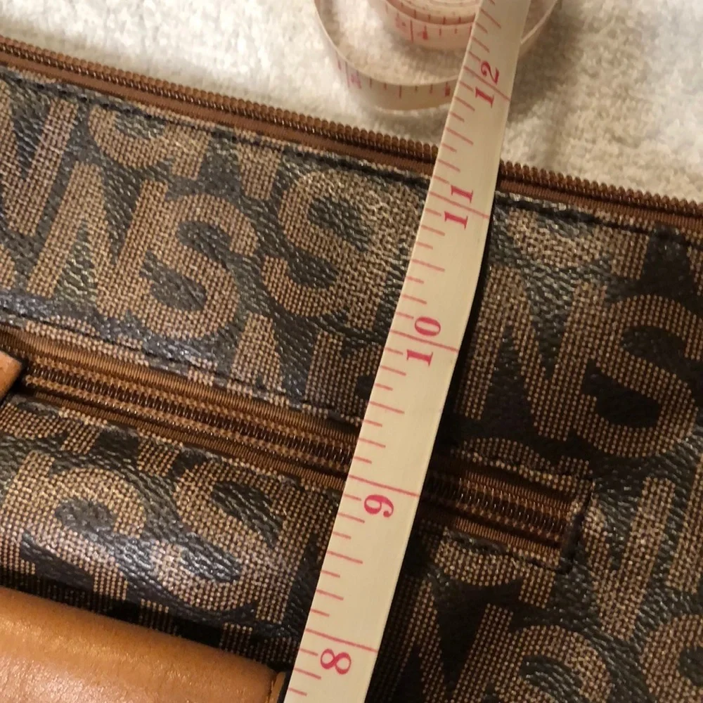 Stephanie Nicole Brown Crossbody Bag